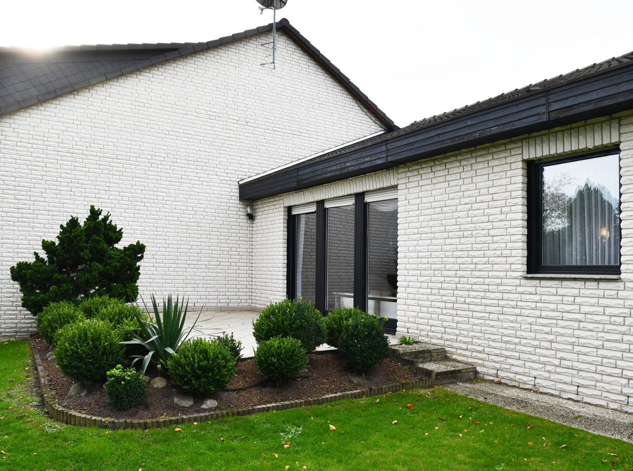 Bungalow Isernhagen-Lohne — Garten und Terrasse
