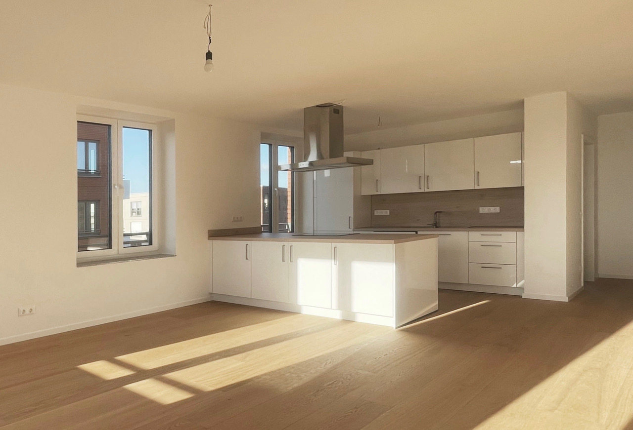 Neubauwohnung Hannover — Küche mit Insel
